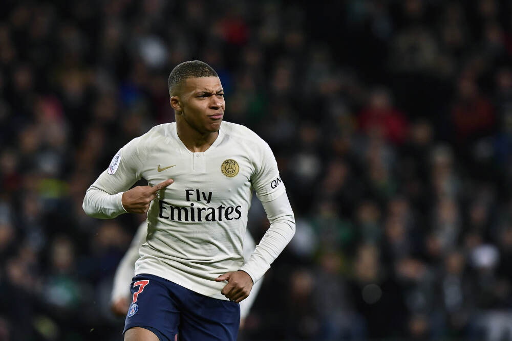 阿拉法特鲜为人知的一面，为何引发强烈反感？